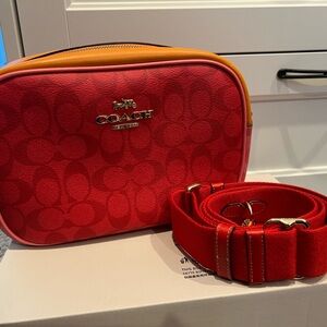 Jamie Camera Bag In Blocked Signature Canvas